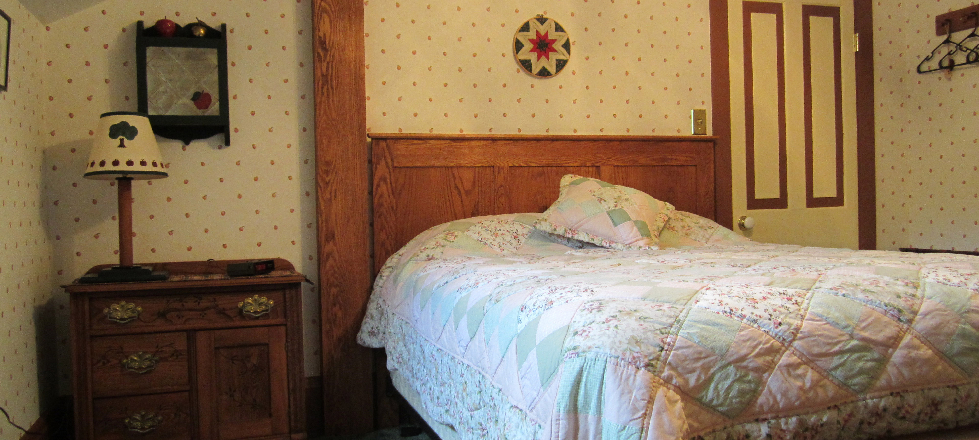 Apple Room